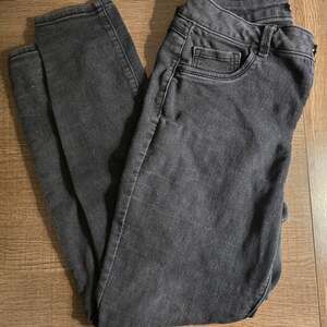 D. Jeans Women's Black Skinny Jeans Size 10